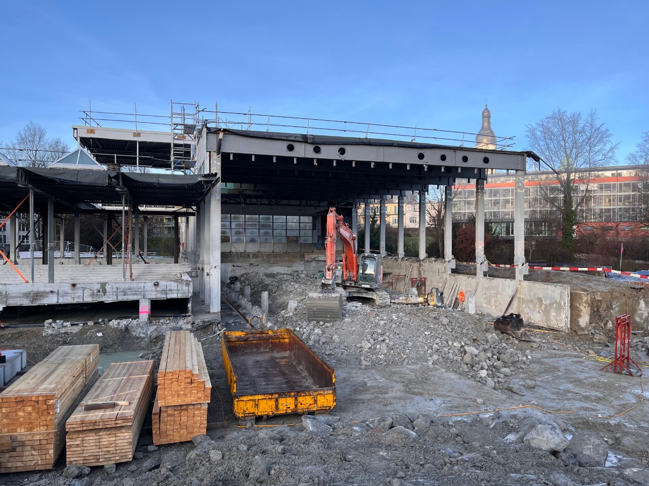Baustelle alte Schwimmhalle, 9. Dezember 2025.
