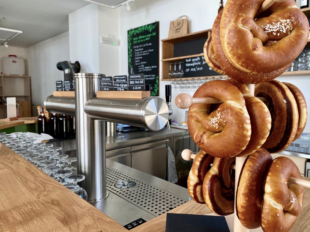 Neueröffnung Hermann Bier Brauerei und Lokal.jpg