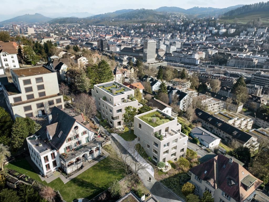 Alea Rosenberg 10.jpg