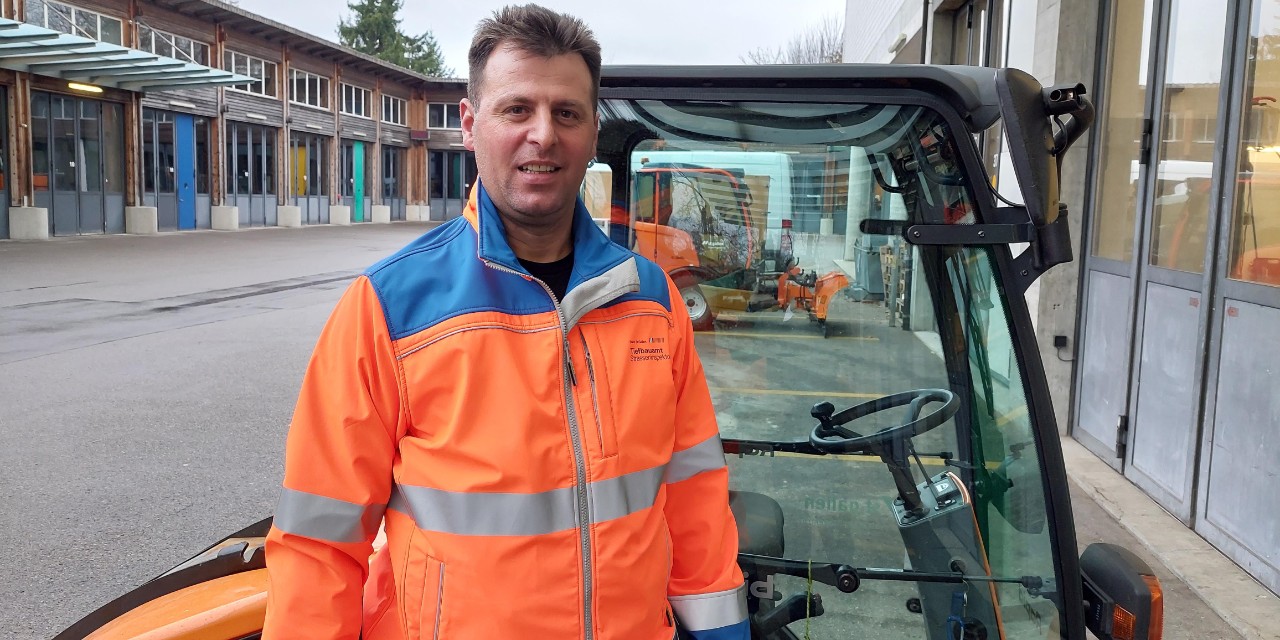 Dervishaj Ahmet, Strassenunterhaltsmitarbeiter, Tiefbauamt 