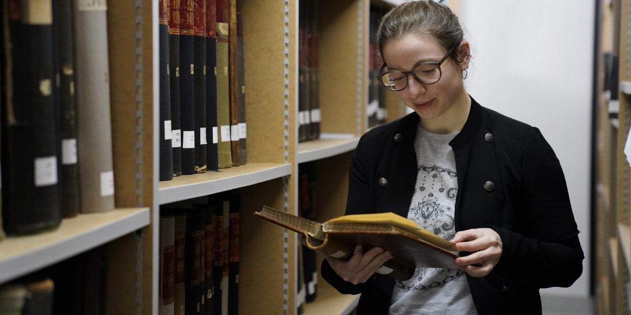 Zürcher Vera, Wissenschaftliche Mitarbeiterin Stadtarchiv, Stadtkanzlei