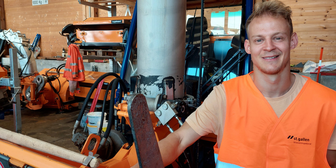 Schmid Daniel, Strassenunterhaltsmitarbeiter Rotmonten, Tiefbauamt