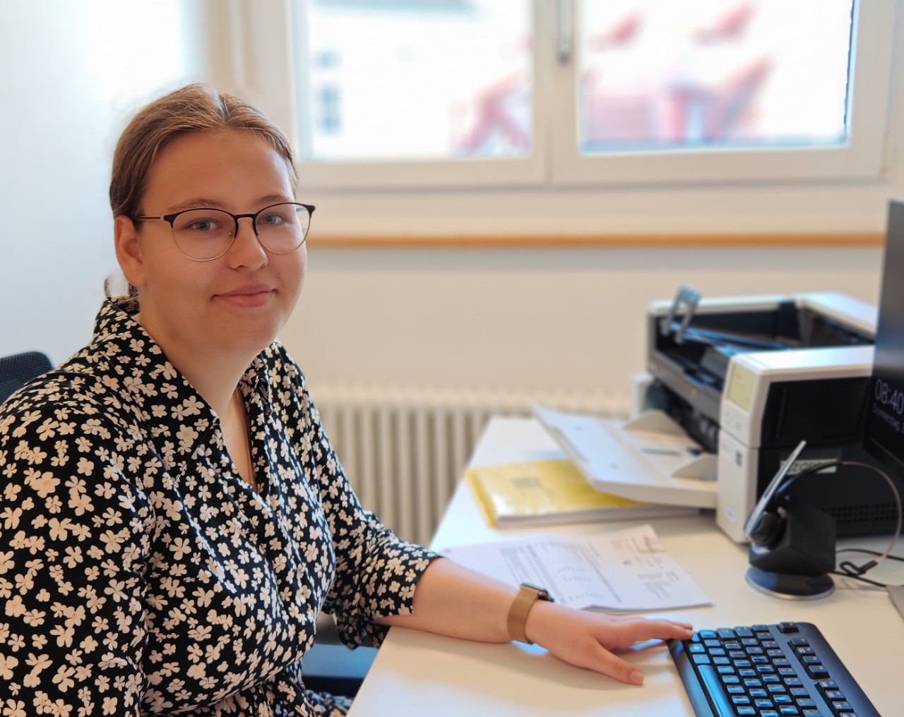 Schelb Mara, Kaufmännische Aushilfe, Soziale Dienste