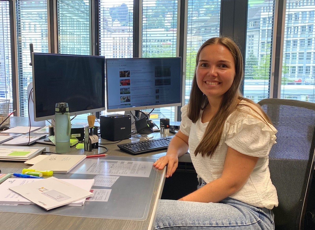 Tekin Grace, Sachbearbeiterin Schalterdienst, Bevölkerungsdienste