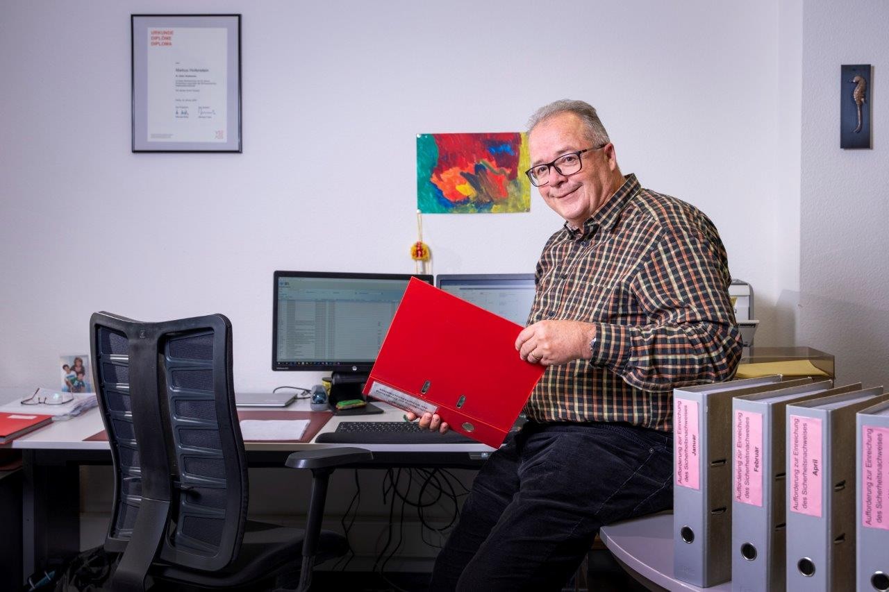 Markus Hollenstein, Technischer Sachbearbeiter, St.Galler Stadtwerke, nach 27 Dienstjahren  auf den 31. März 2022