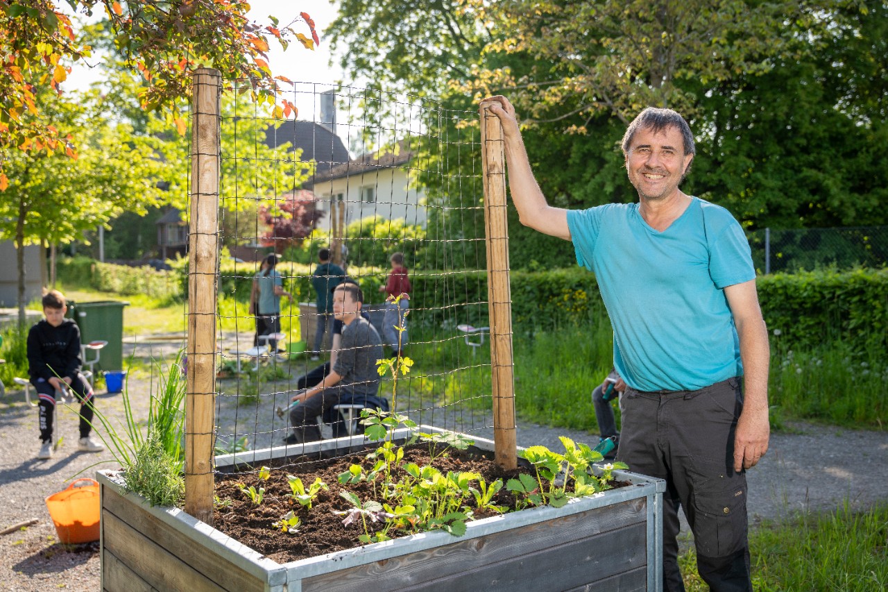 Andreas Hobi, Primarlehrperson, Schule und Musik, nach 17 Dienstjahren auf den 31. Juli 2023