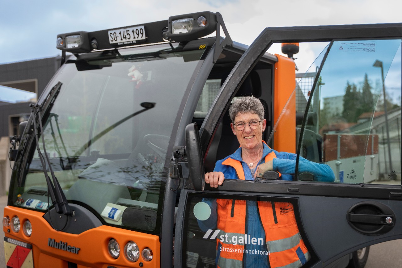 Zita Germann, Strassenwärterin, Tiefbauamt, nach 29 Dienstjahren auf den 30. September 2025