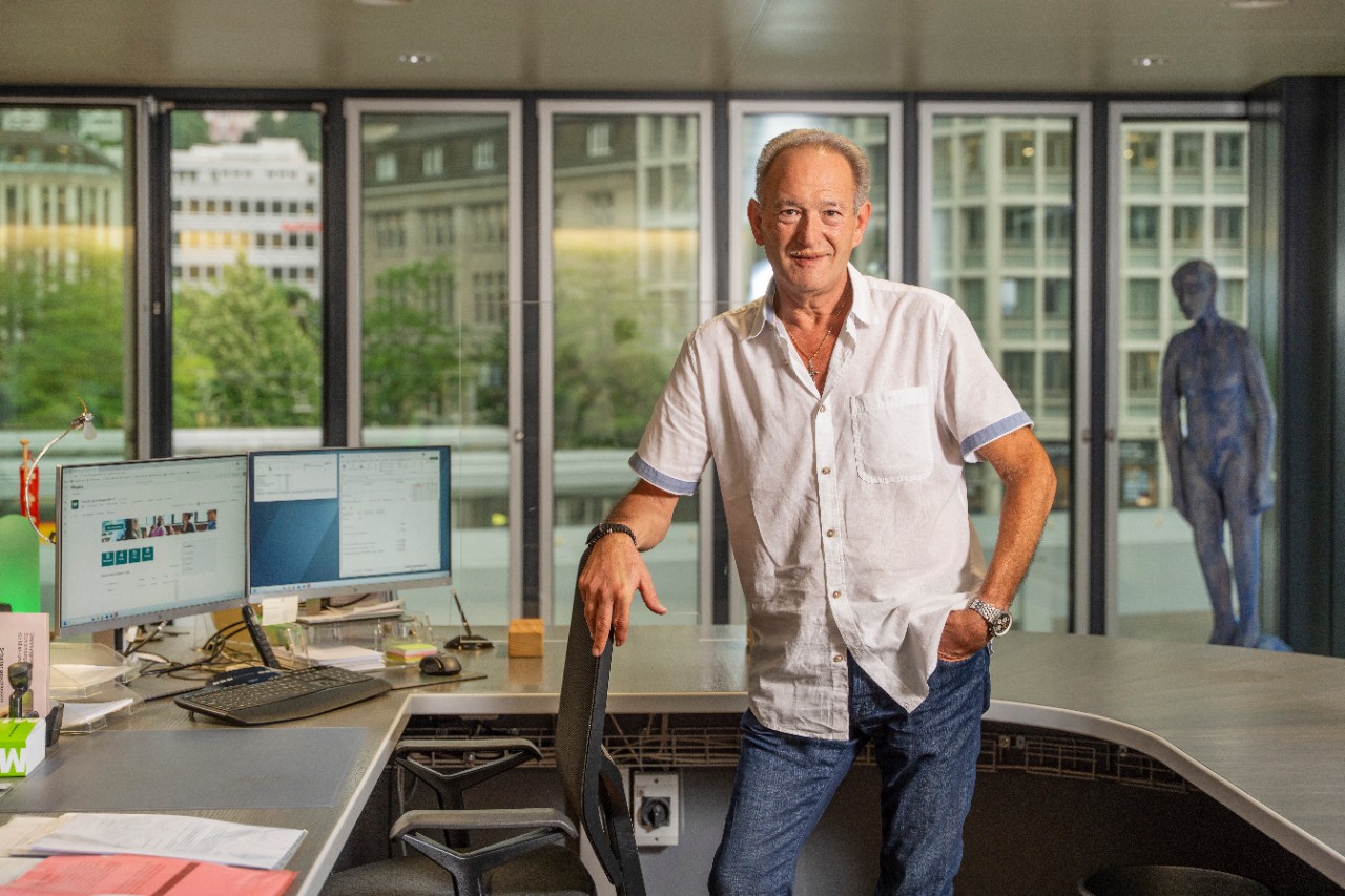 Jörg Steiger, Leiter Wohnungsamt, Bevölkerungsdienste, nach 36 Dienstjahren auf den 30. September 2025