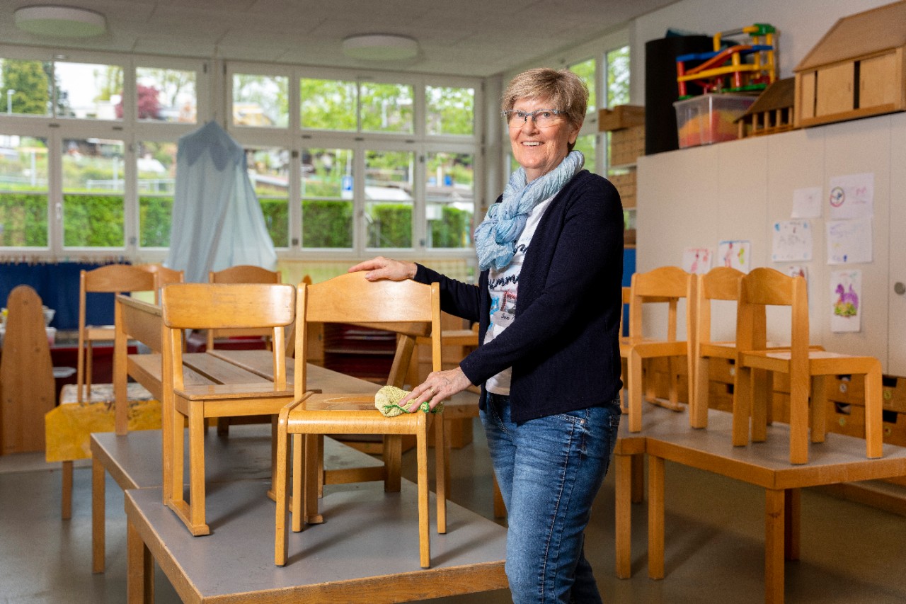 Charlotte Hengartner, Betriebsangestellte Hauswartwesen, Infrastruktur Bildung und Freizeit, nach  27 Dienstjahren auf den 30. Juli 2022