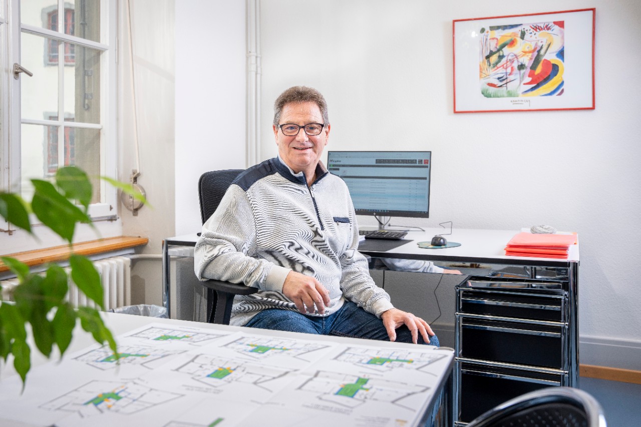 Kurt Schade, Mitarbeiter Bauaufsicht, Amt für Baubewilligungen, nach 32 Dienstjahren auf den 31. Mai 2022