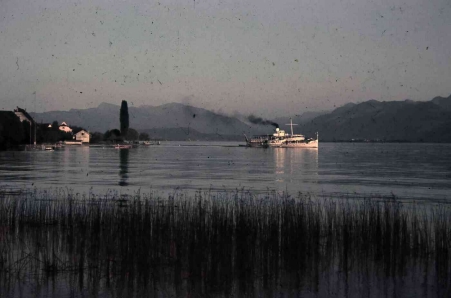 Zufluchtsort von Joachim Steinmeier. Schiff auf dem Z&uuml;richsee bei St&auml;fa