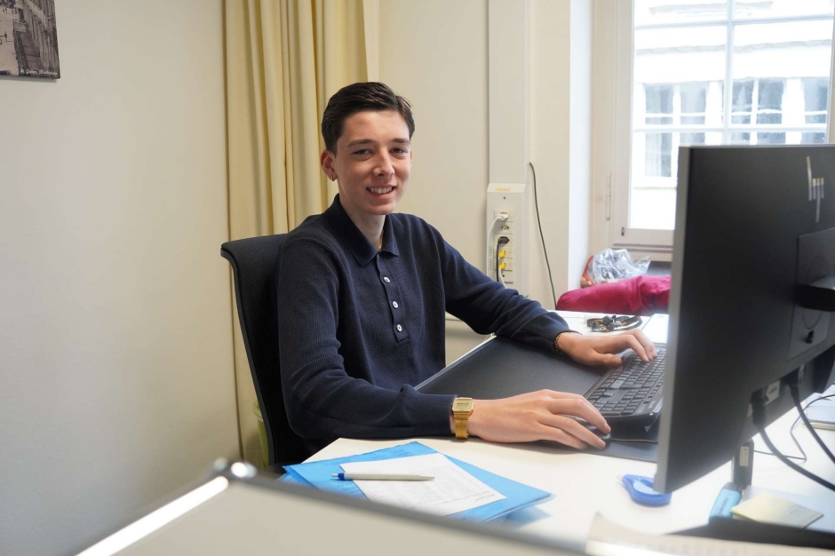 Lee Doti an seinem Arbeitsplatz im Amtshaus