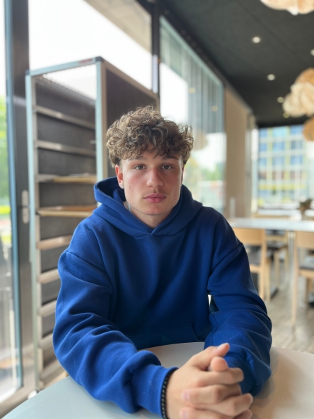 Janik Rutz, Lernender bei sgsw. 