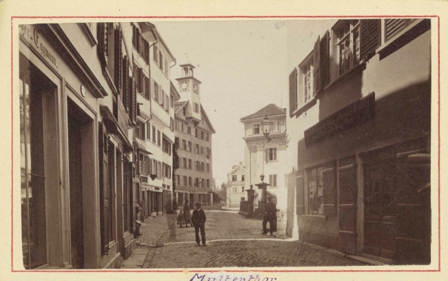 Multergasse mit Uhrenturm des zuvor abgebrochenen Multertors (1870-1880).