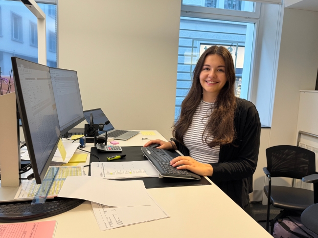 Amira Eicher arbeitet im Kundendienst bei den St.Galler Stadtwerken.