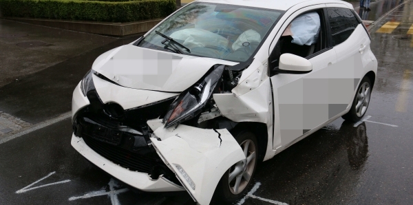 Besch&auml;digter Pw Rorschacher Strasse