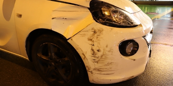 Besch&auml;digtes Verursacherfahrzeug