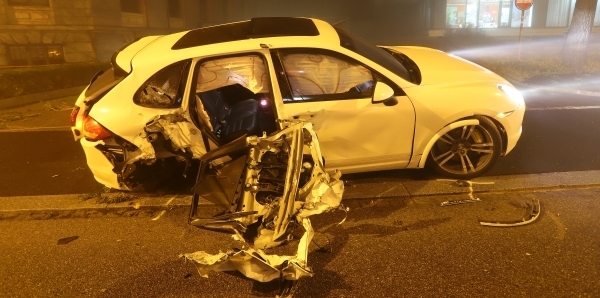 Besch&auml;digtes Verursacherfahrzeug