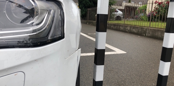 Besch&auml;digung am Fahrzeug