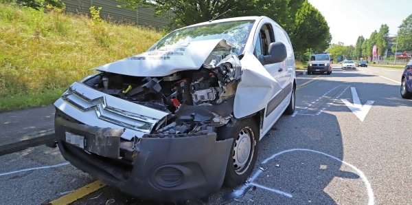 Unfallfahrzeug Frontansicht