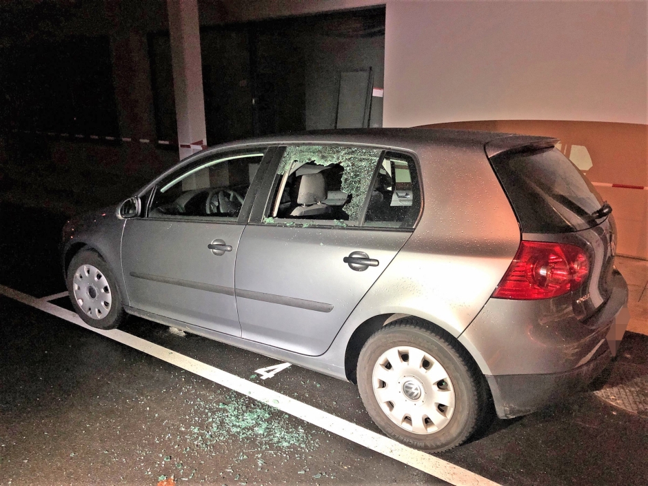 Besch&auml;digter Personenwagen