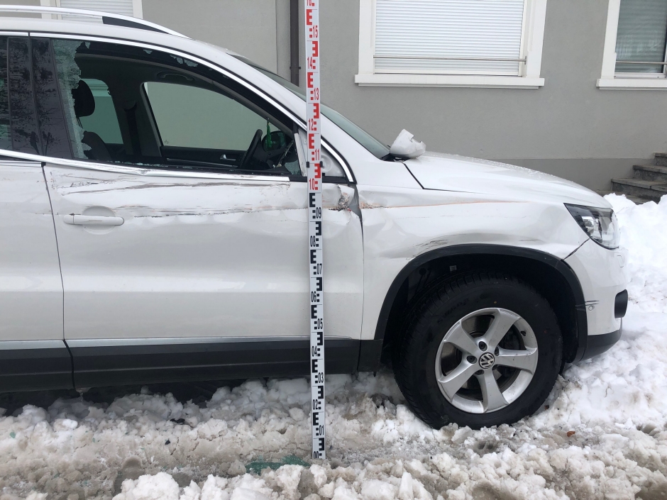 Besch&auml;digter Personenwagen