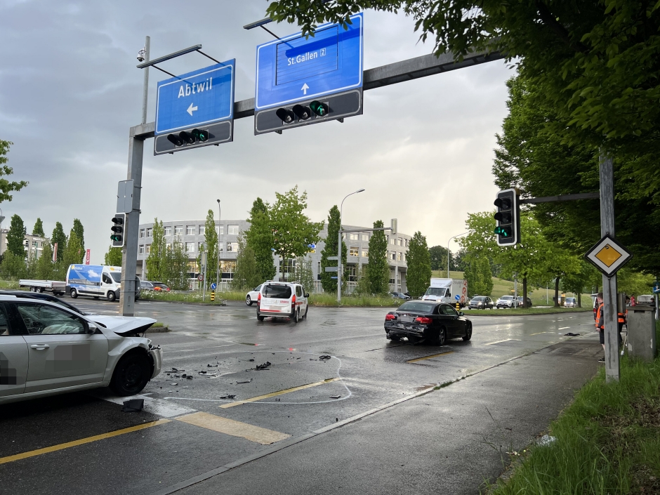 Unfallort Z&uuml;rcher Strasse auf H&ouml;he Geissbergstrasse