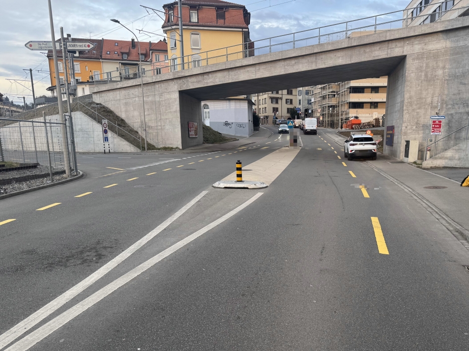 Unfallstelle Kollision zwischen Fussg&auml;ngerin und E-Bike-Fahrerin