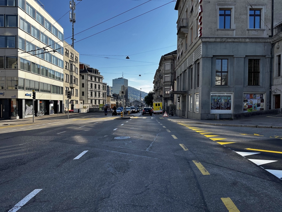Unfallstelle an der Kreuzung Blumenbergplatz
