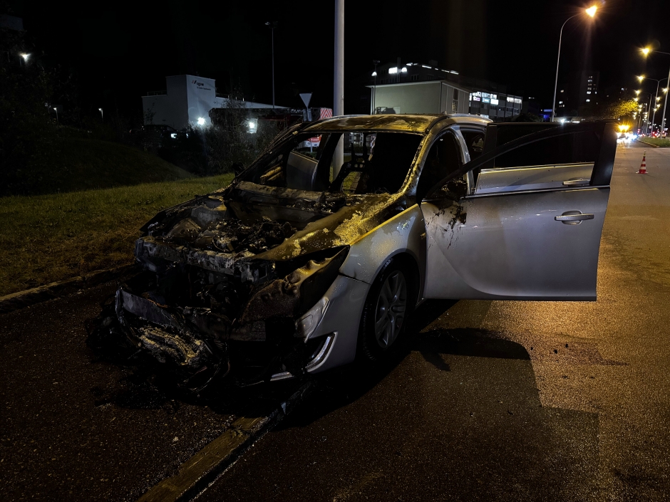 abgebranntes Fahrzeug