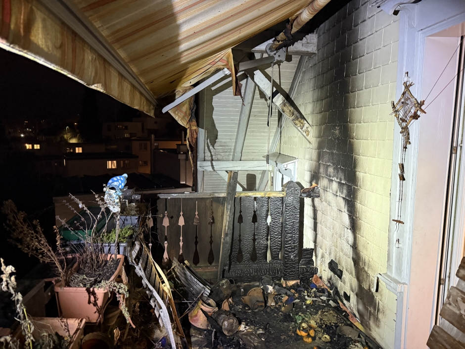 Brand auf Balkon